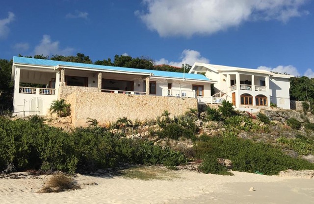 Dolphin Villa