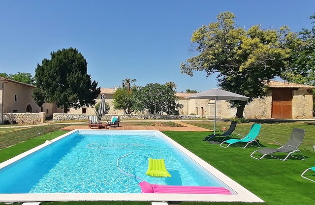 Domaine de Gaïa, Chambre Dionysos, Swimming pool, 1.5 ha park, near Saint-Emilion