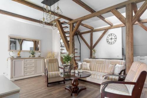 Domillion 2bdr apt at historical building VS511b