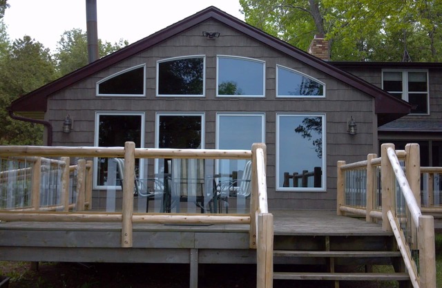 Door County Waterfront Sleeps 23