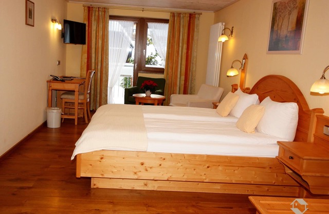 Doppelzimmer, 30qm, max. 3 Personen