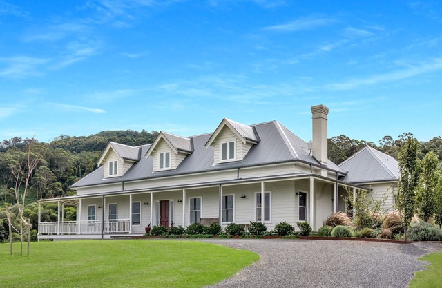 Dormy Park - A Magnificent Country Home
