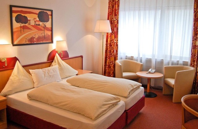 Double room shower/WC - HANSA Hotel