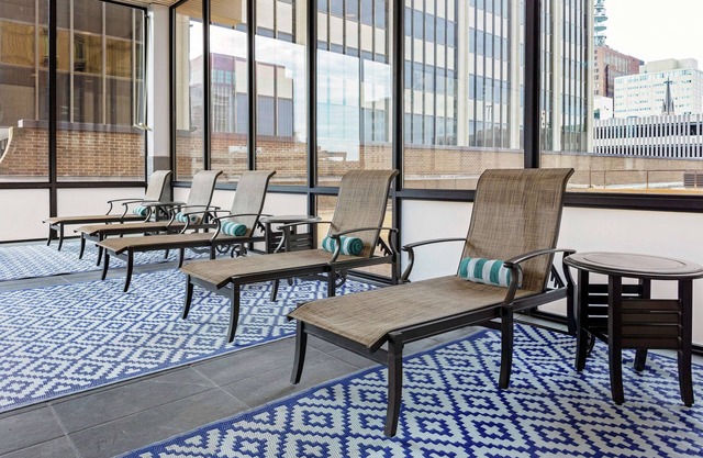 DoubleTree by Hilton Omaha Downtown