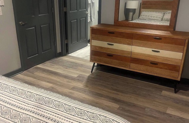 Downtown 1st Level Loft