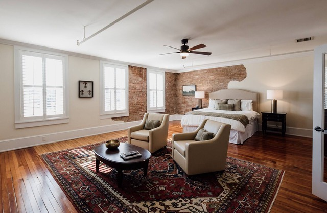 downtown apartment, loft, parks, equestrian center, winery, dining