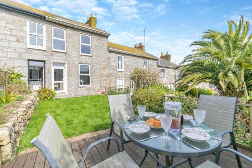 Driftwood Cottage - Mousehole