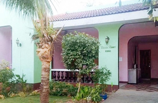 Driscoll Xannon Guesthouse Bantayan