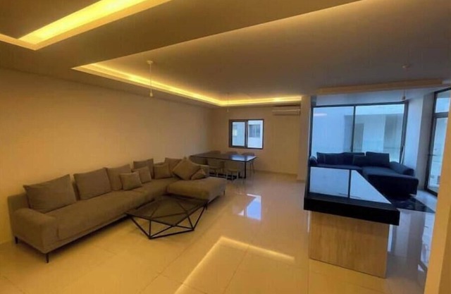 Duplex 3 bedroom