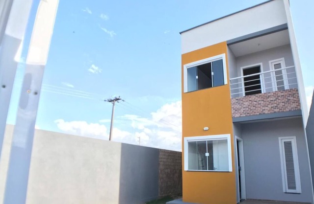 Duplex houses for up to 5 people near the bus station