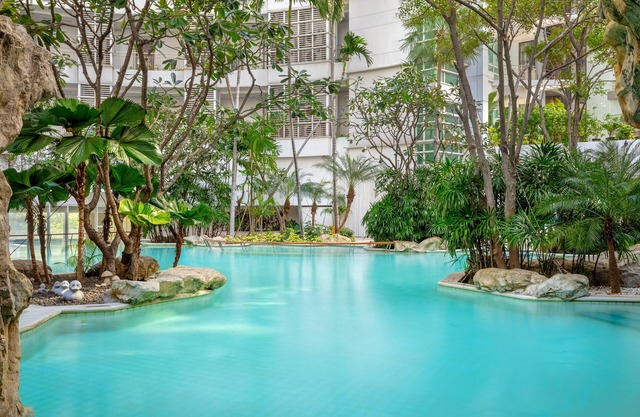 Dusit Suites Hotel Ratchadamri, Bangkok