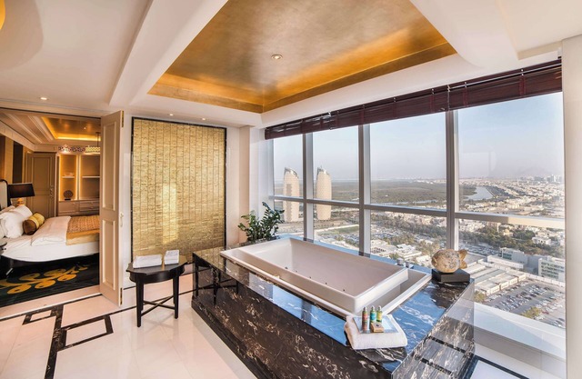 Dusit Thani Abu Dhabi