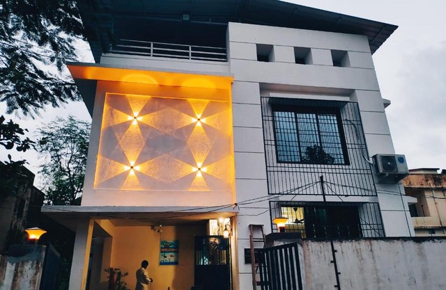 Dwarka Holiday Home