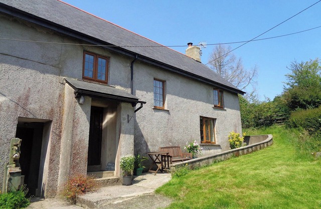 East Hook Holiday Cottages - Daisy.
