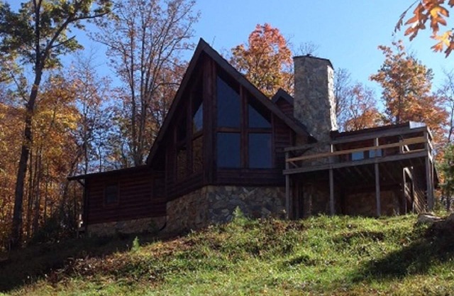 East Tennessee Large Mountain Log Cabin