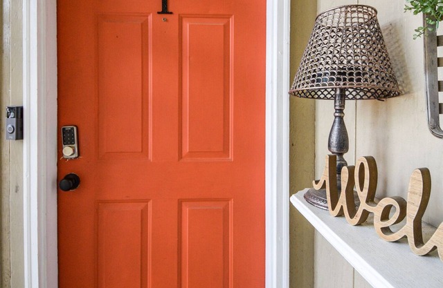 Eclectic Abode I-75 Hop & Skip City BEST LOCATION