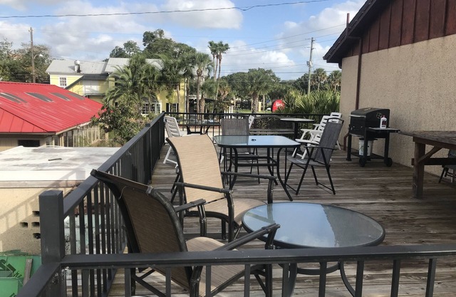 Economy Inn