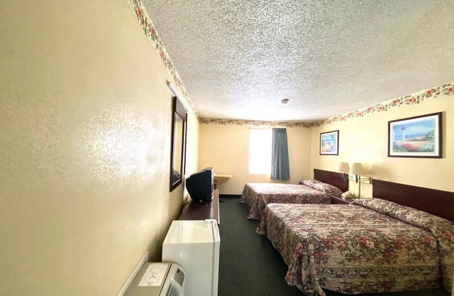 Economy Inn