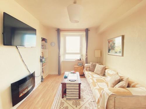 Edinburgh Meadowbank 1-Bedroom Flat