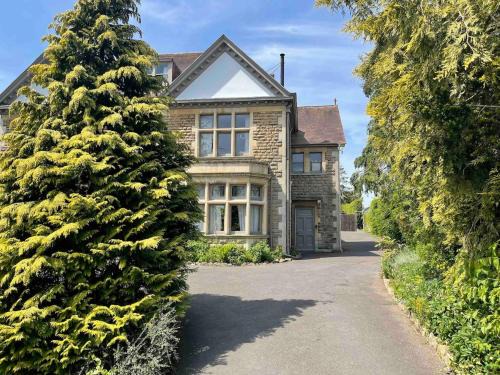 Edwardian Town House - Garden & Cinema