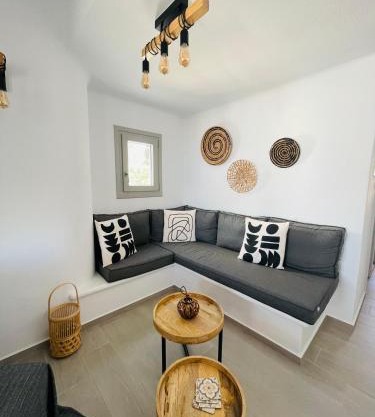 Egea House