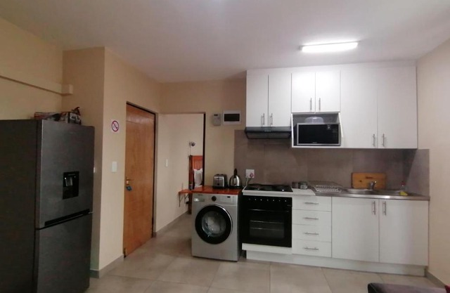 El Pueblo Apartment