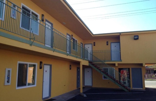 El Rancho Motel