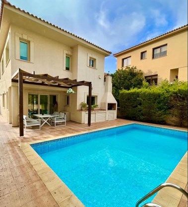 El Soleo Luxury Villa