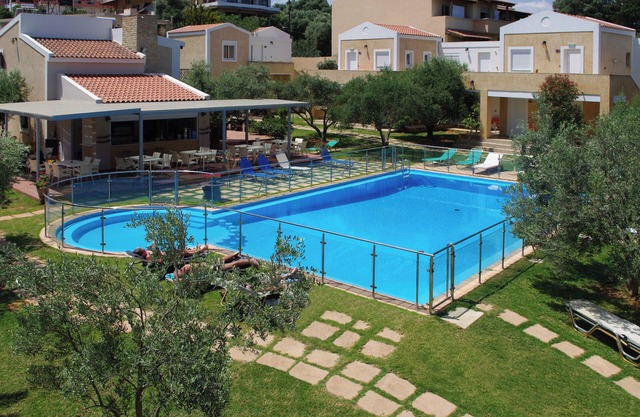 Elea apartments