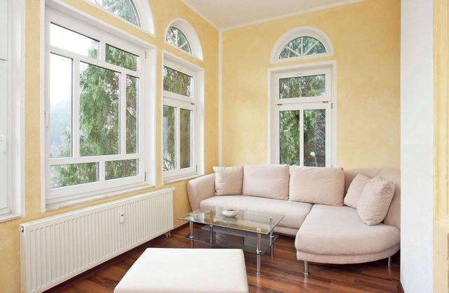 Elegant Villa in Borstendorf