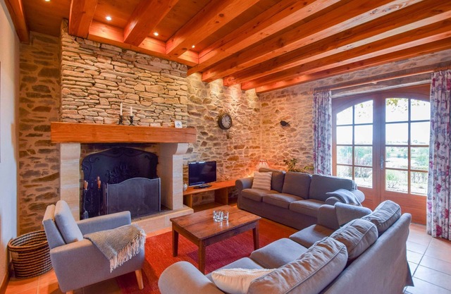 Elegant Villa on Historic Domaine