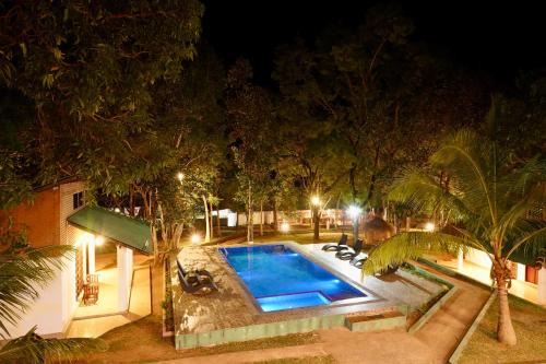 Elephant Bath Hotel