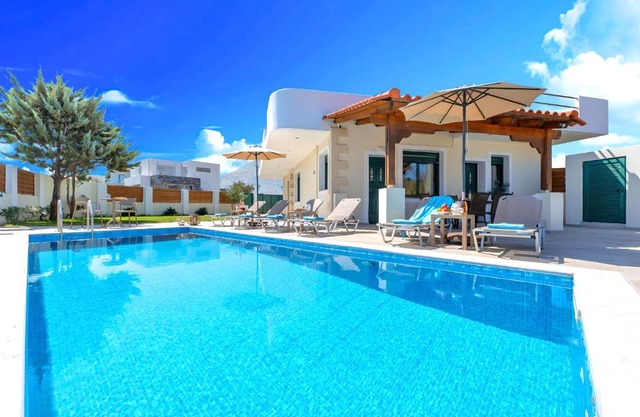 Eliomar Beachside Villa