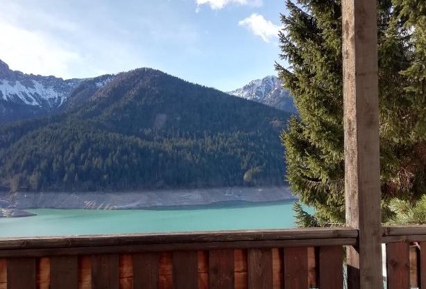 Elison-on the lake B&B