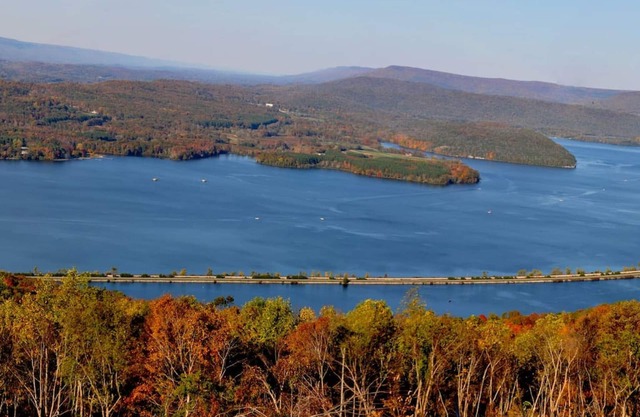 Elk Ridge · NO SUNDAY CHECK INS 25 miles from Chattanooga- Grant Summit Cabins