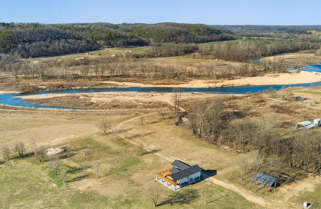 Elk View-Access Elk River-Rural Acreage-Huge Patio