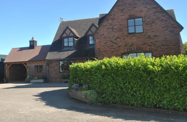 Elms Farm