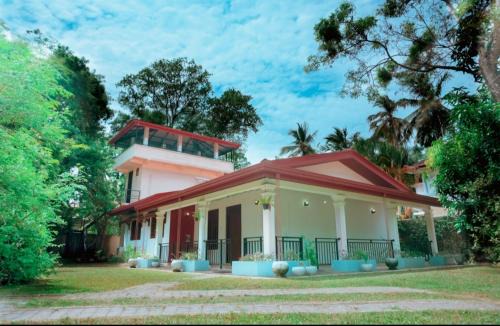 Emeral Peak Guest House