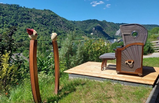 Emerald - holiday home for
