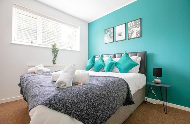 Emerald House Leisure & Contractors