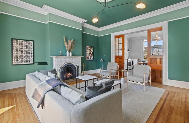Emerald Victorian Patio 41 Bd Parking