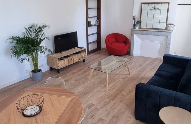 En Plein Coeur de Pélissanne - 55 m2 Rénovés