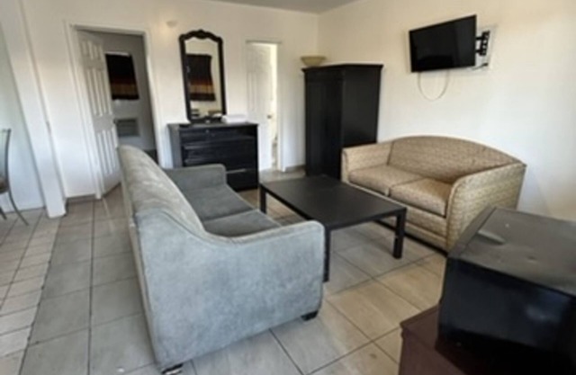 Encore Inn Inglewood