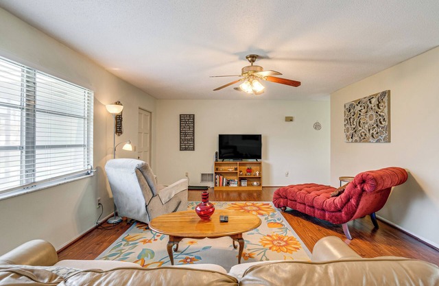 Englewood Home on Canal: Boat to Lemon Bay!