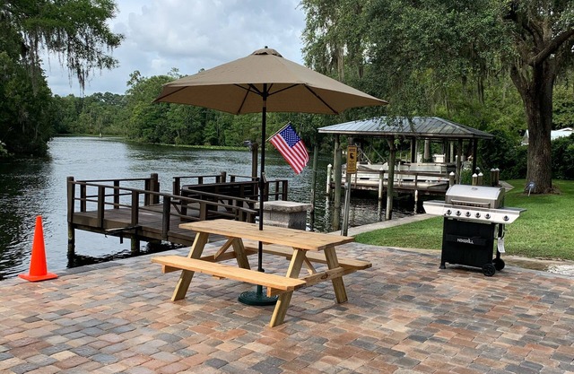 Enjoy peace and tranquility on the Withlacoochee river with breathtaking views.