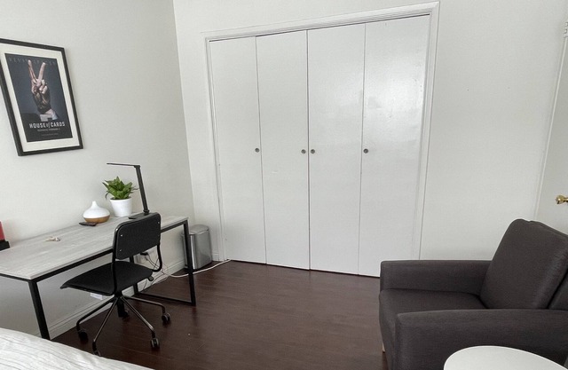 Entir studio in Culver City close to Sony Studios