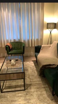 Entire Apartment Tonbridge Centre