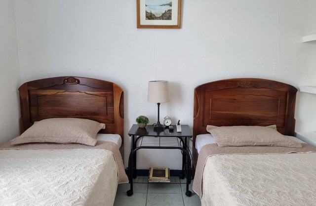 Entire Cozy apartment for your, 5 min SJO airport