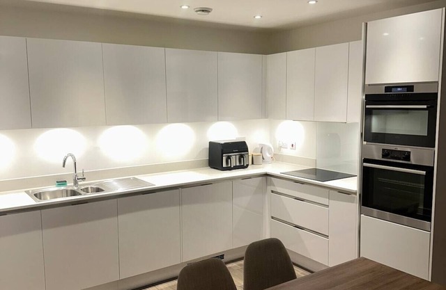 Entire one bedroom apartment