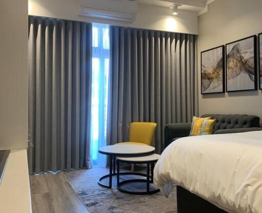 Entire Studio Apartment @MenlynMaine